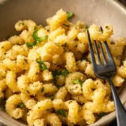Garlic Bread Pasta