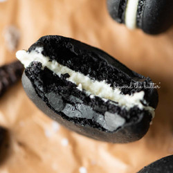 Oreo Macarons