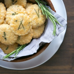 3-ingredient Parmesan Cookies