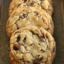 The Best Chewy Gluten-free Chocolate Chip Cookies