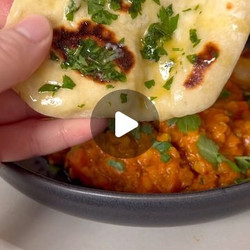 Linsgryta Med Kokosmjölk Och Halloumi