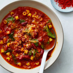 Curried Red Bean Soup with Kale (NY Times)