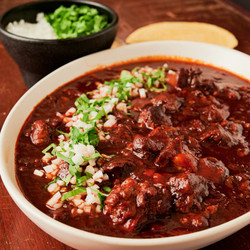 Birria De Res Con Consomme