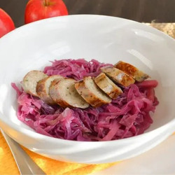 5-ingredient Chicken Sausage With Braised Red Cabbage