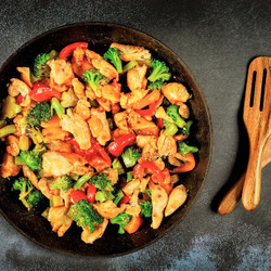 Slow Cooker Honey Garlic Chicken And Vegetables (high-protein Recipe!)
