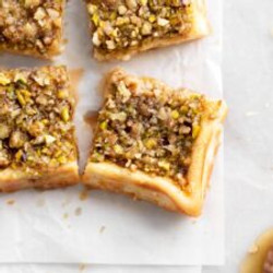 Baklava Cheesecake Bars