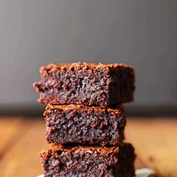 One Pot Classic Fudgy Brownies