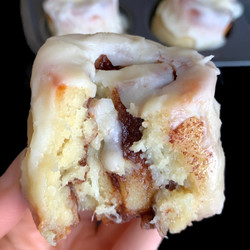 Low-carb, Keto Cinnamon Buns
