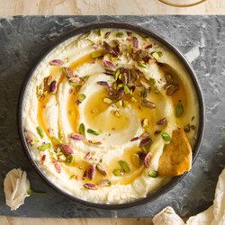 Whipped Ricotta Dip With Honey And Pistachios