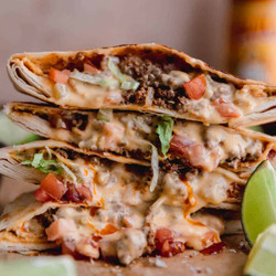 Taco Bell Crunchwrap Supreme (copycat)