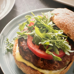 Crispy skillet, turkey burgers