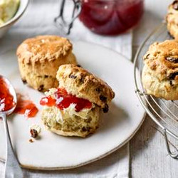 Easy Fruit Scones