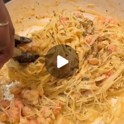 Viral Trader Joe's Langostino Pasta