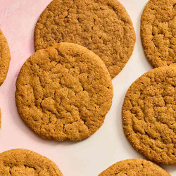 Big Soft Ginger Cookies