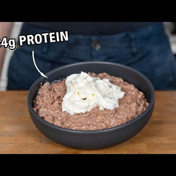 Chocolate Peanut Butter Protein Oatmeal