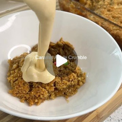 Caramel Apple Crumble