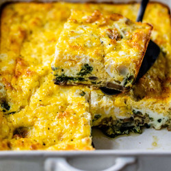 Healthy Cottage Cheese &amp; Spinach Egg Bake