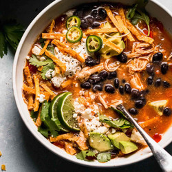 Slow Cooker Chicken Tortilla Soup