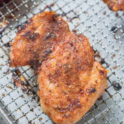 Air Fryer Chicken Thighs