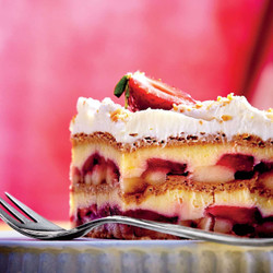 Strawberry-banana Pudding Icebox Cake