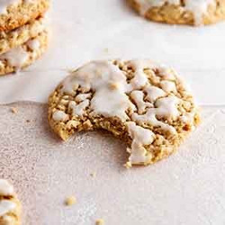 Iced Pumpkin Spice Oatmeal Cookies