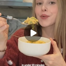 Creamy Broccoli Cheddar Orzo