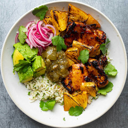 Chipotle &amp; Pineapple Chicken Traybake