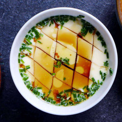 Chinese Steamed Eggs (蒸蛋羹)