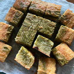 Butter Mochi Cake With Matcha Swirls!