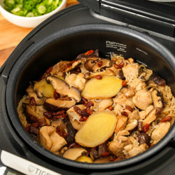 Taiwanese Sesame Oil Rice Chicken (rice Cooker Recipe)