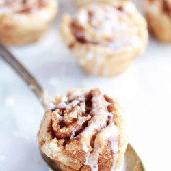 Whole Wheat 30 Minute Mini Cinnamon Buns (healthy)