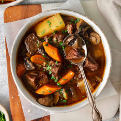 Slow Cooker Hungarian Goulash