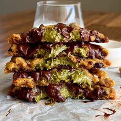 Brown Butter Dubai Chocolate Chip Cookies