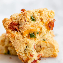 Low-carb Bacon Cheddar Jalapeño Scones