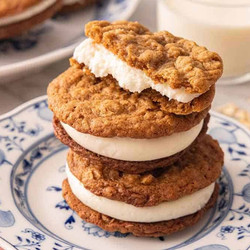 Oatmeal Cream Pie Recipe