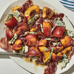 Jamón And Nectarines With Blue Cheese