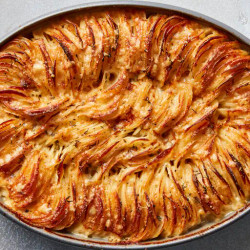 Cheesy Hasselback Potato Gratin