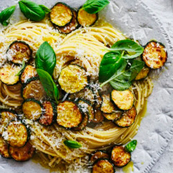 Spaghetti Alla Nerano (spaghetti With Zucchini)