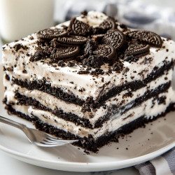 Oreo Icebox Cake