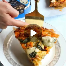 Creamy Blue Cheese, Pumpkin And Sage Soufra
