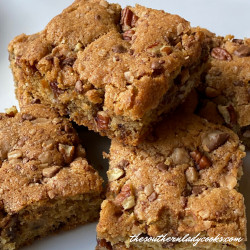 Toffee Pecan Blondies