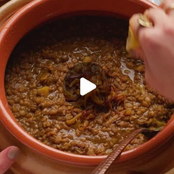 Vegan Adasi // Persian Breakfast Lentil Stew