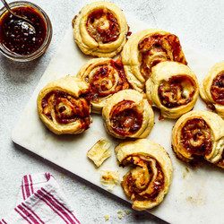 Fig &amp; Brie Puff Pastry Roll