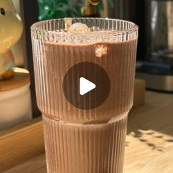 Chocolate Chia Shake