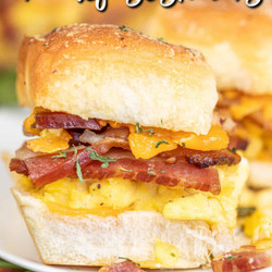 Crack Breakfast Sliders