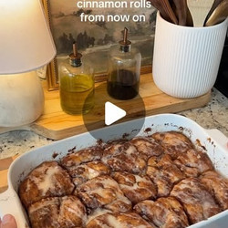 Sourdough Cinnamon Roll Focaccia