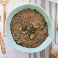 Instant Pot Vegan Herbed French Lentil Soup