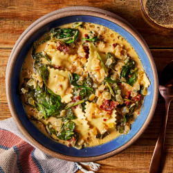 Creamy Sun-dried Tomato &amp; Spinach Soup With Ravioli