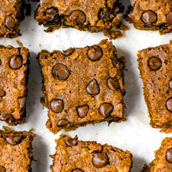 Healthy Pumpkin Oatmeal Bars