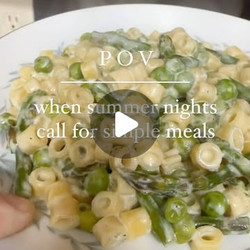 Simple Peas And Asparagus Pasta